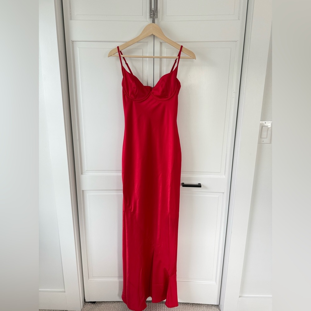 ATHENA RED STRAPY EVENING GOWN - RED - EUC S - BABYBOO - Picture 5 of 14